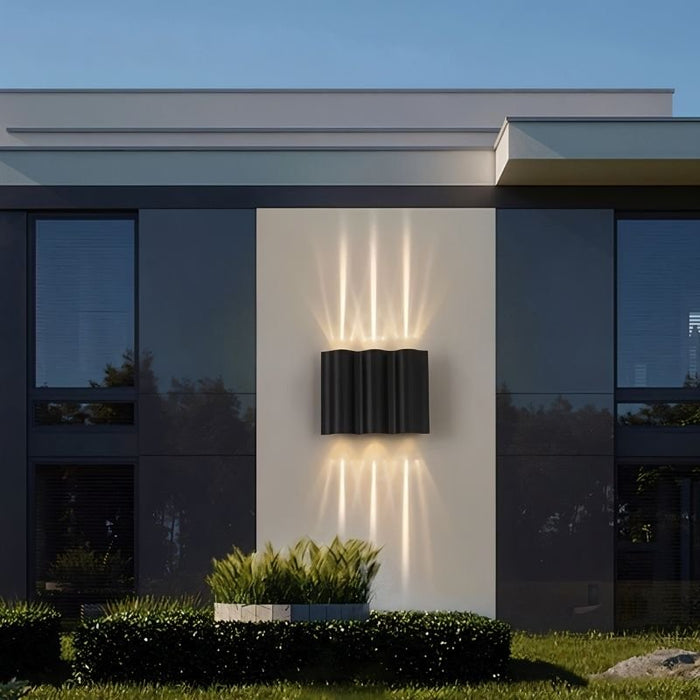 Airan Wall Lamp