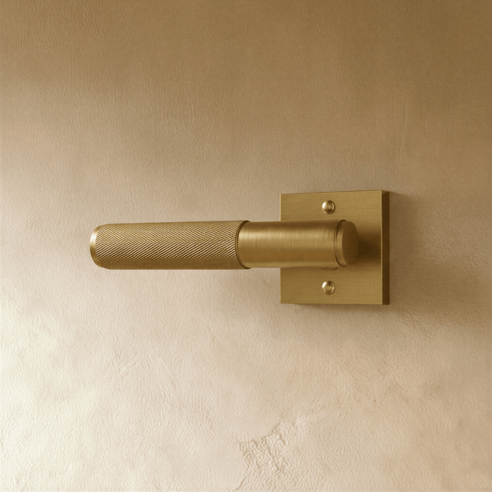 Ardeche Handle