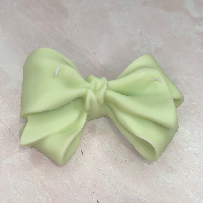 Bow Candle