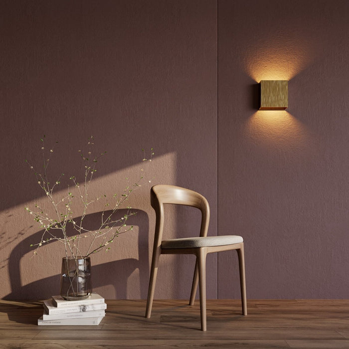 Bridge Wall Lamp