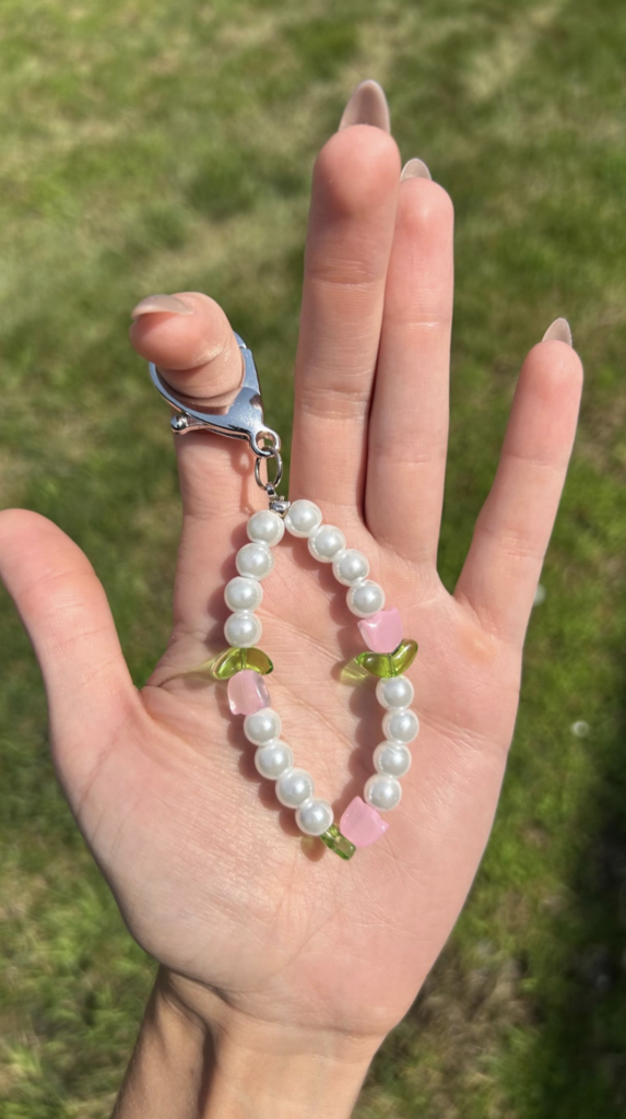 Flower Pearl Charm Keychain