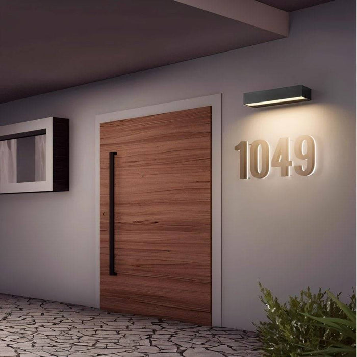Funningur Wall Lamp