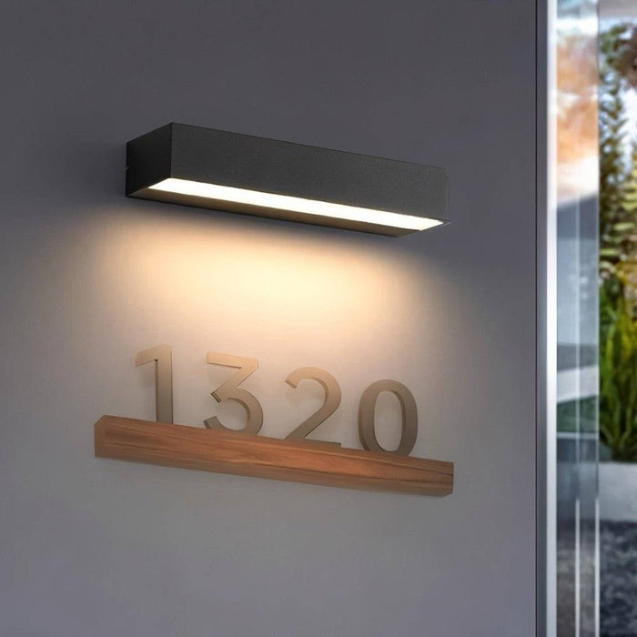 Funningur Wall Lamp