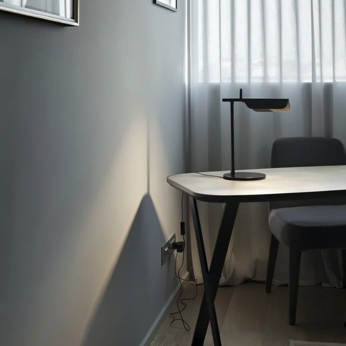 Grosselfingen Table Lamp