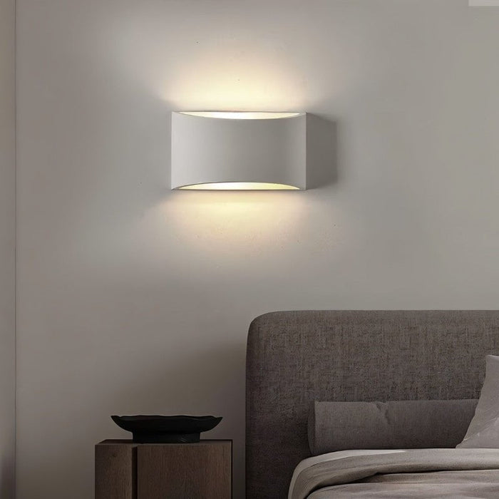 Hetta Wall Lamp