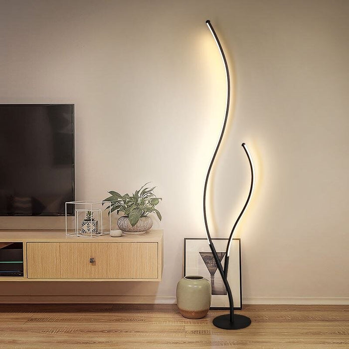 Klaus Floor Lamp - Level Decor