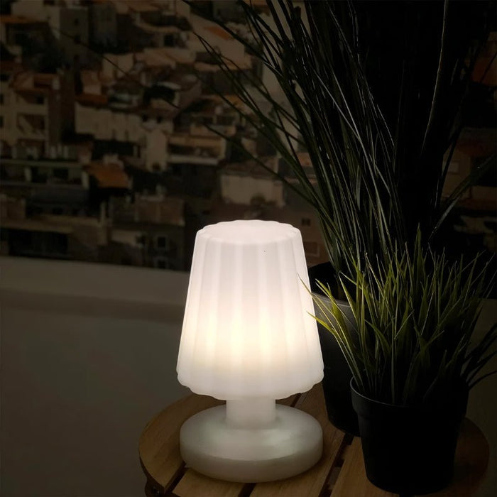 Nellim Table Lamp