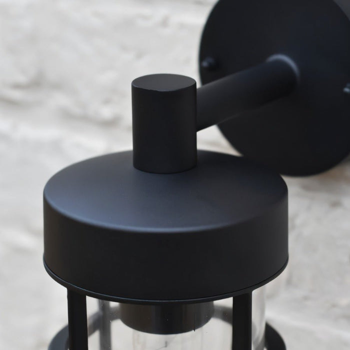 Pallas Wall Lamp
