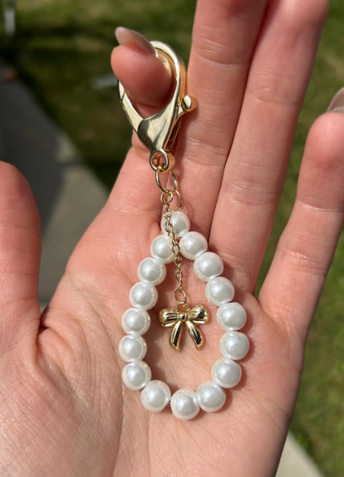 Pearl Bow Charm Keychain