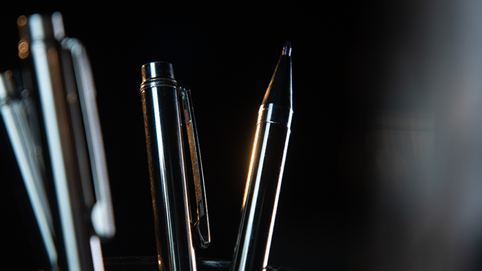 Perfect Pen by John Cornelius - Trick