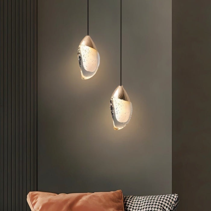 Pertuis Pendant Light