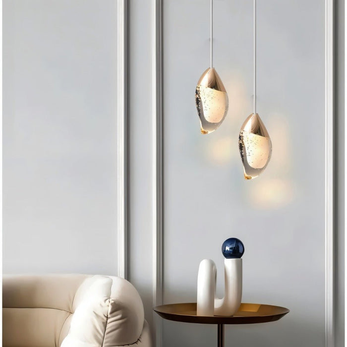 Pertuis Pendant Light