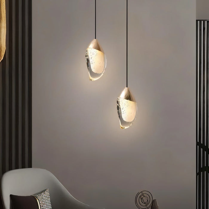 Pertuis Pendant Light
