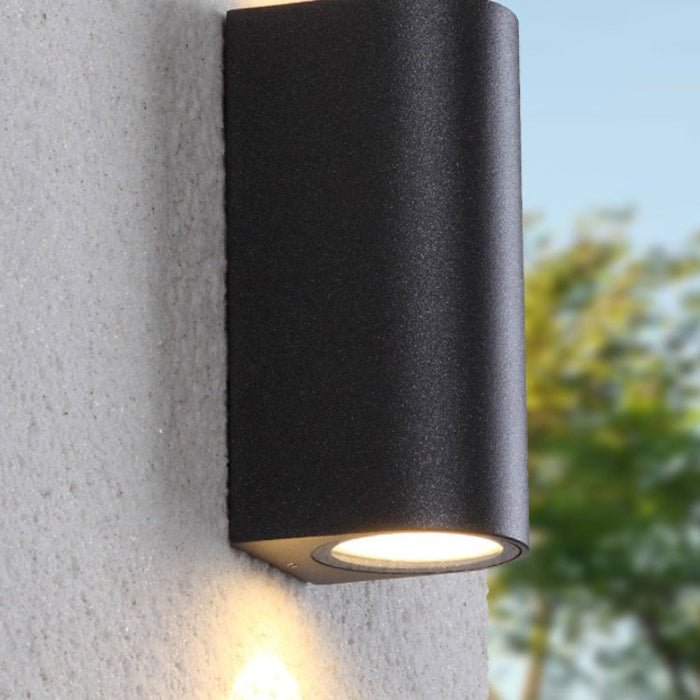 Pietro Outdoor Wall Lamp - Level Decor