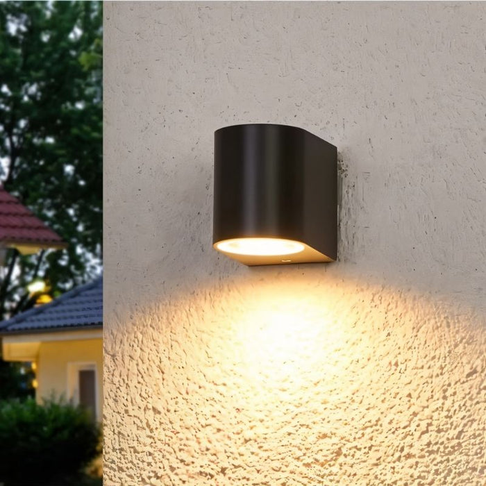 Pyha Wall Lamp