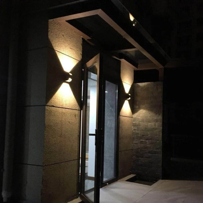 Quintus Outdoor Wall Lamp - Level Decor