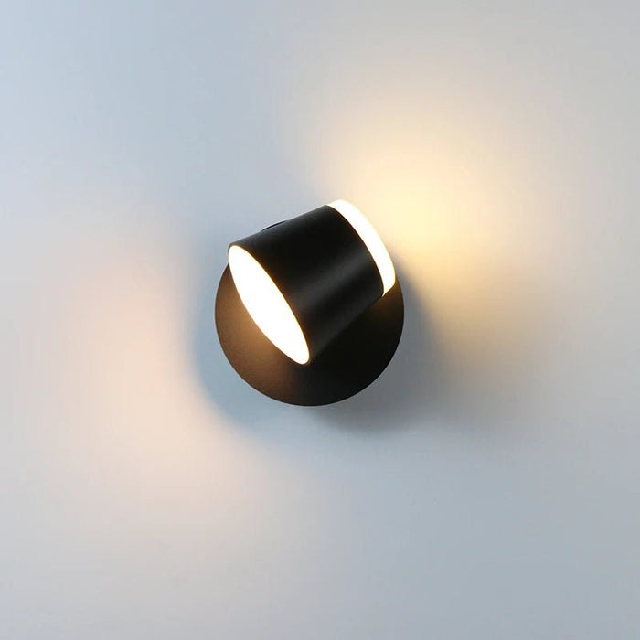 Seraph Wall Lamp - Level Decor