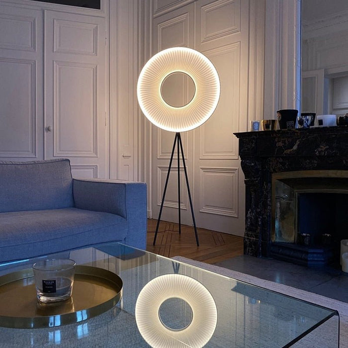 Sofia Floor Lamp - Level Decor