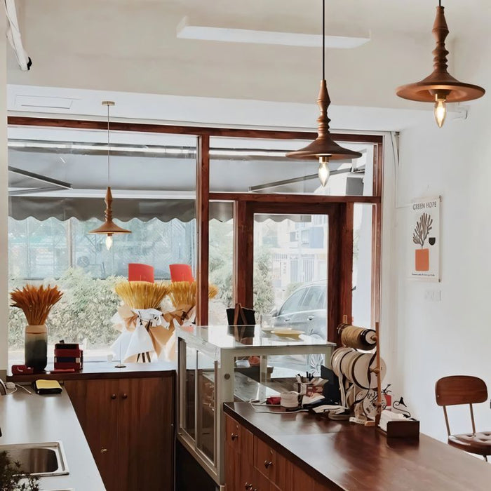 Tavaux Pendant Light