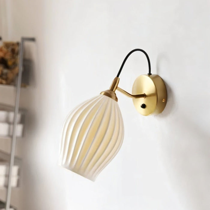 Valdepenas Wall Lamp