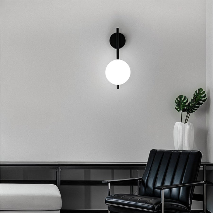 Vaxholm Wall Lamp
