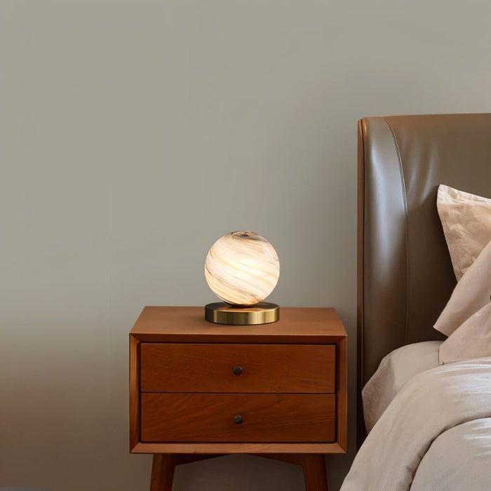 Vinderup Table Lamp
